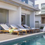 Hestia Seaside A6 Villa *