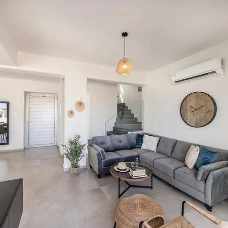 Hestia Seaside A6 Villa Protaras