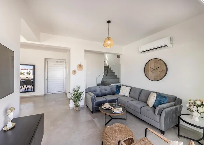 Hestia Seaside A6 Villa Protaras