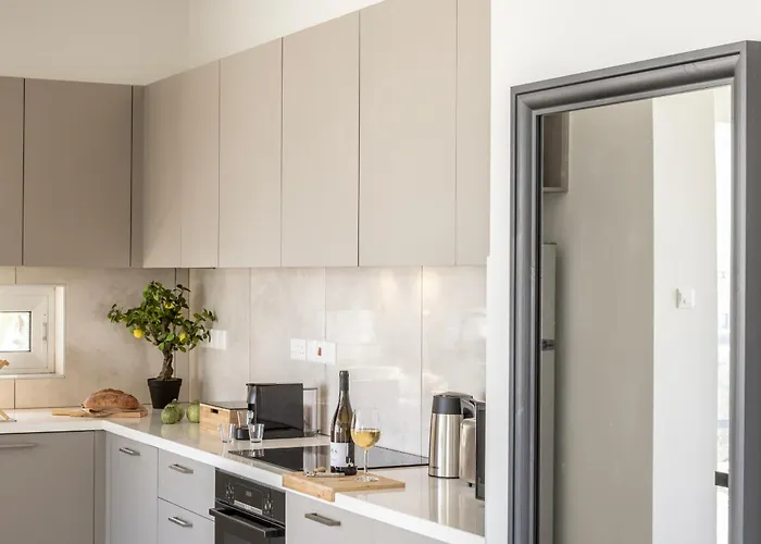 Hestia Seaside A6 Villa *